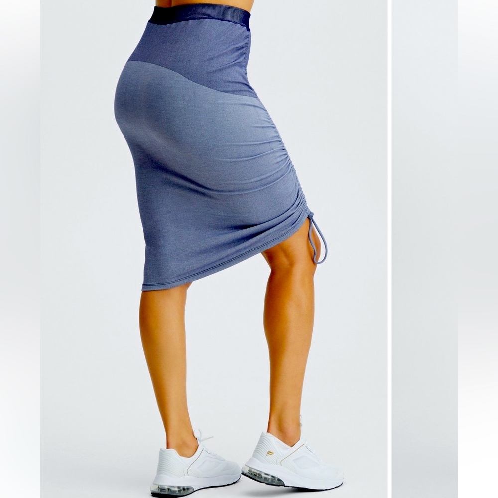Fabletics ruched skirt. NWT